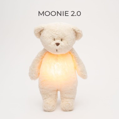 MOONIE the humming bear with a night lamp - moonie-en